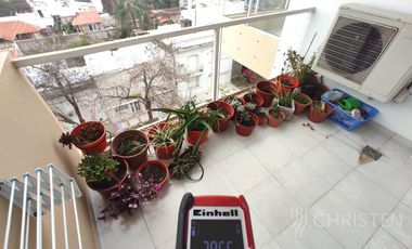 Venta de Departamento dos (2) dormitorios, dos (2) baños   cochera. Edificio con pileta y SUM. Barrio Candioti Sur