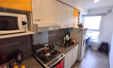 Venta de Departamento dos (2) dormitorios, dos (2) baños   cochera. Edificio con pileta y SUM. Barrio Candioti Sur