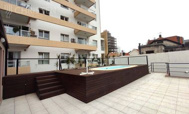 Venta de Departamento dos (2) dormitorios, dos (2) baños   cochera. Edificio con pileta y SUM. Barrio Candioti Sur