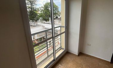 Departamento en Venta de 2 Dormitorios en Barrio Pueyrredón, Terraza con Asador!
