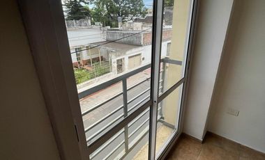 Departamento en Venta de 2 Dormitorios en Barrio Pueyrredón, Terraza con Asador!