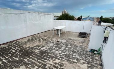 Departamento en Venta de 2 Dormitorios en Barrio Pueyrredón, Terraza con Asador!