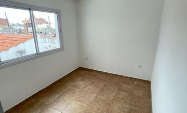 Departamento en Venta de 2 Dormitorios en Barrio Pueyrredón, Terraza con Asador!