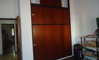 Casa 4 dormitorios. | CALLE 71