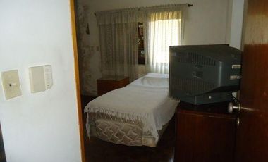 Casa 4 dormitorios. | CALLE 71