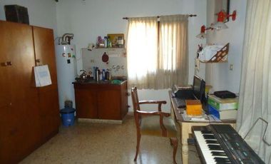 Casa 4 dormitorios. | CALLE 71