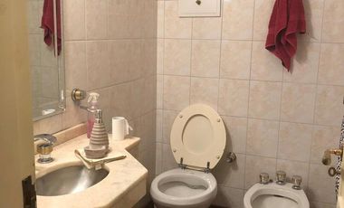 Casa/Duplex 4 ambientes con piscina en venta - Quilmes Residencial-Permuta departamento menor valor