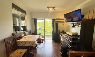 Departamento  con cochera en  venta en San Fernando