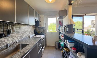Departamento  con cochera en  venta en San Fernando