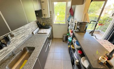 Departamento  con cochera en  venta en San Fernando