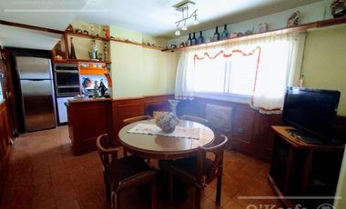 Departamento 4 ambientes con cochera y baulera en venta en Quilmes Centro -Apto Crédito-