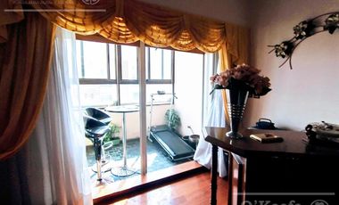 Departamento 4 ambientes con cochera y baulera en venta en Quilmes Centro -Apto Crédito-