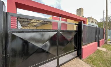 Casa dos dormitorios en Barrio Tango