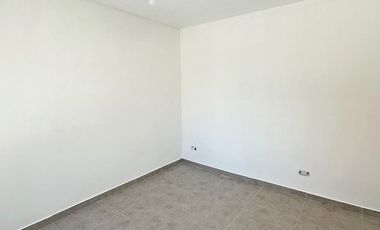 Duplex a Estrenar con patio y pileta en barrio Puerta del Sol
