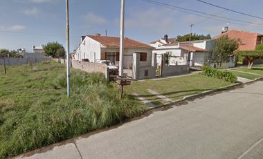Casa a reciclar en venta - 4 dormitorios 3 baños - 140mts2 - Mar del Plata