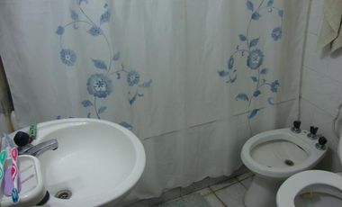 Vende:Casa