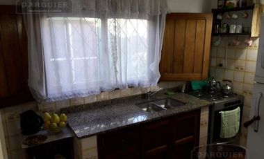Casa - Burzaco