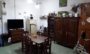 Casa - Burzaco