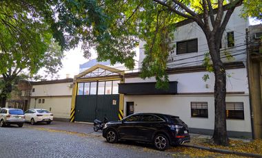 TERRENO C/GALPÓN Y OFICINAS  EN ZONA CENTRO - IDEAL CONSTRUCTORAS