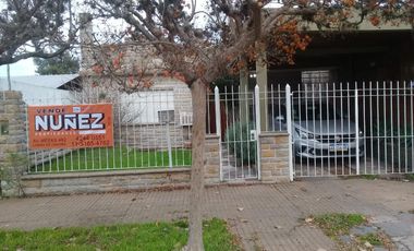Casa en  9 de febrero al 400, Llavallol - Lomas de Zamora