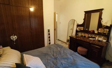 Casa en  9 de febrero al 400, Llavallol - Lomas de Zamora