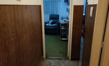 Casa en  9 de febrero al 400, Llavallol - Lomas de Zamora