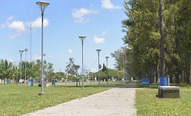 Terreno 450 m2 apto comercial sobre avenida principal - EcoLagos Oeste - General Lagos - Distrito Cero