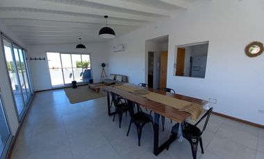 VENTA DEPARTAMENTO  2  AMBIENTES EN OLIVOS