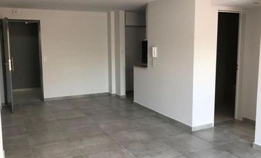 DEPARTAMENTO EN LOMAS DE ZAMORA