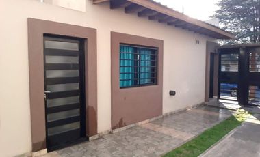 PH en venta - 1 dormitorio 1 baño - 46mts2 - Berazategui