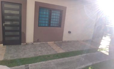 PH en venta - 1 dormitorio 1 baño - 46mts2 - Berazategui