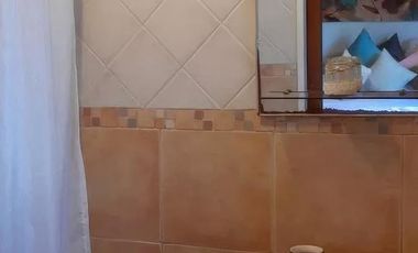 Casa en venta - 3 dormitorios 3 baños - 200mts2  - Presidente Peron