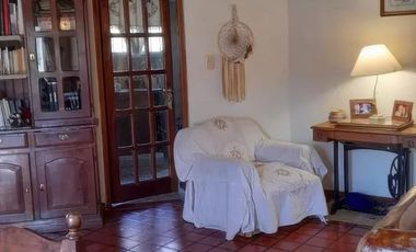 Casa en venta - 3 dormitorios 3 baños - 200mts2  - Presidente Peron