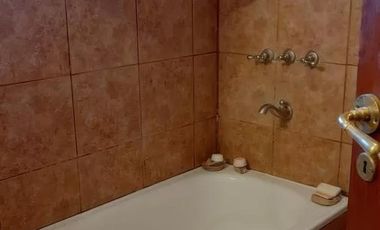 Casa en venta - 3 dormitorios 3 baños - 200mts2  - Presidente Peron