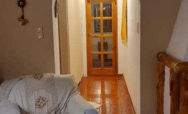 Casa en venta - 3 dormitorios 3 baños - 200mts2  - Presidente Peron
