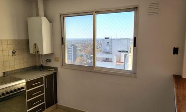 SEMIPISO CON COCHERA