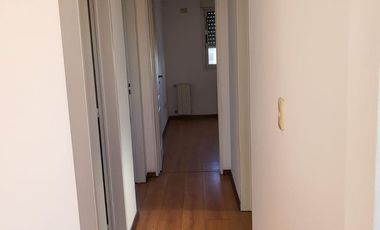 SEMIPISO CON COCHERA