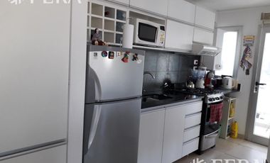 Venta de amplio Departamento 3 ambientes en Quilmes (25952)