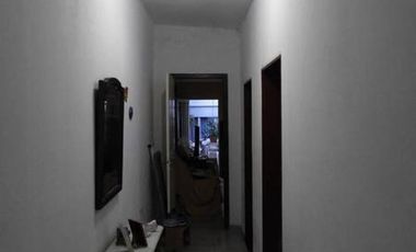 CASA  EN VENTA DE 4 DORMITORIOS - ROSARIO