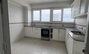 Venta Departamento 3 dormitorios con cochera