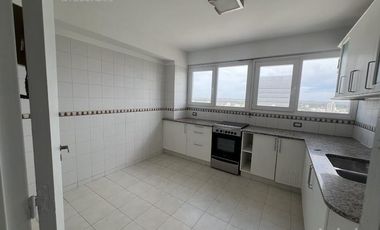 Venta Departamento 3 dormitorios con cochera