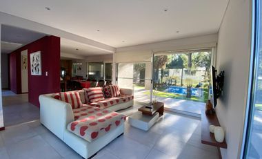 CASA, VENTA, COSTA ESMERALDA,  MARITIMO II, LOTE AL 100, 7 AMBIENTES
