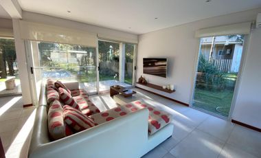CASA, VENTA, COSTA ESMERALDA,  MARITIMO II, LOTE AL 100, 7 AMBIENTES