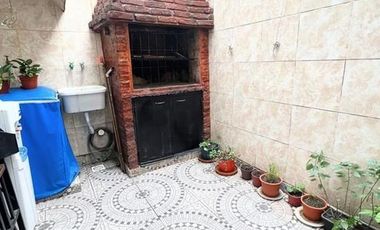 PH en venta - 2 Dormitorios 1 Baño - 75Mts2 - Lanús