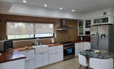 Casa 5 ambientes con piscina en venta apta credito- La Candida