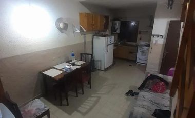 Casa en venta - 2 dormitorios 2 baños - 200mts2 totales - San Clemente Del Tuyú