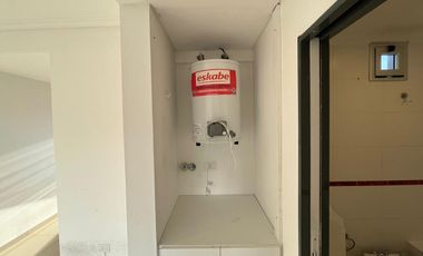 Departamento de 2 Ambientes con  balcón  - Wilde