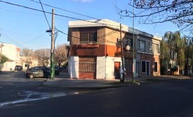 Hermoso Depto PH a la calle temp oeste