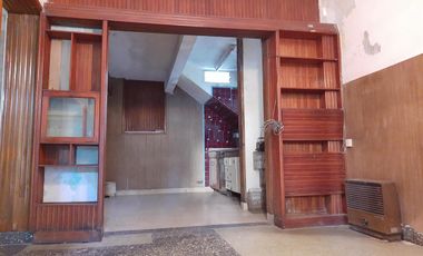 VENTA casa a REFACCIONAR. ideal 2 familias