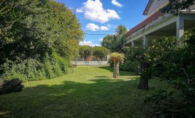 CASA EN TAPIALES